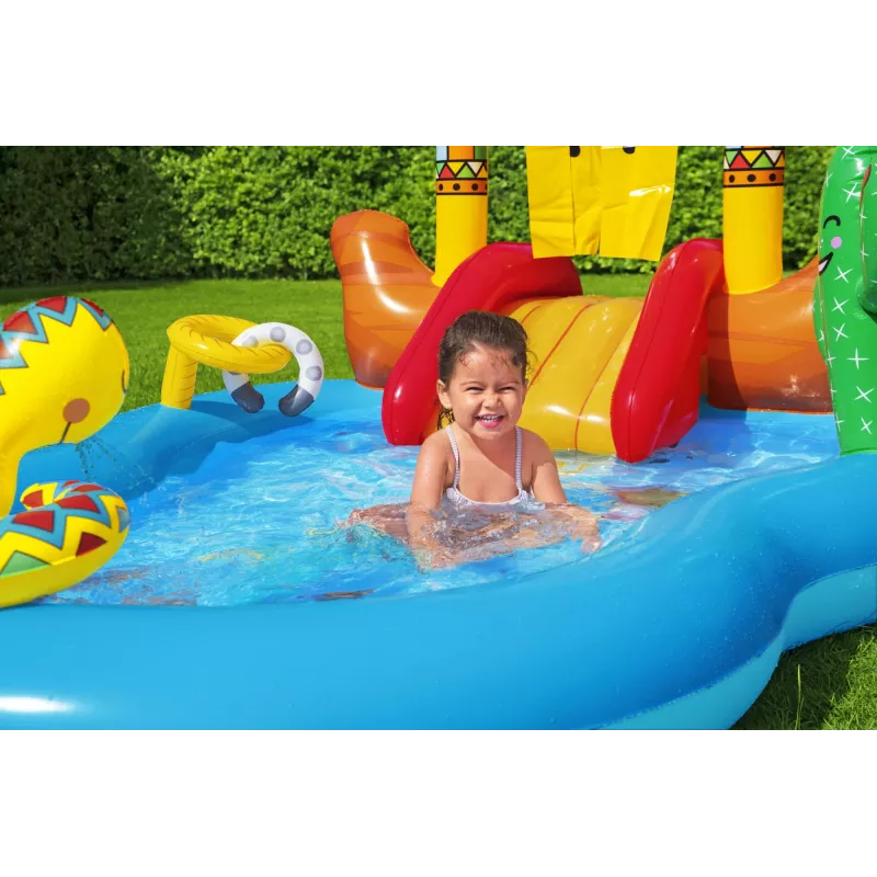 Bestway 8'8 colio x 6'2 colio x 55 colio / 2,64 m x 1,88 m x 1,40 m Lauko pripučiamas žaidimų centras Wild West