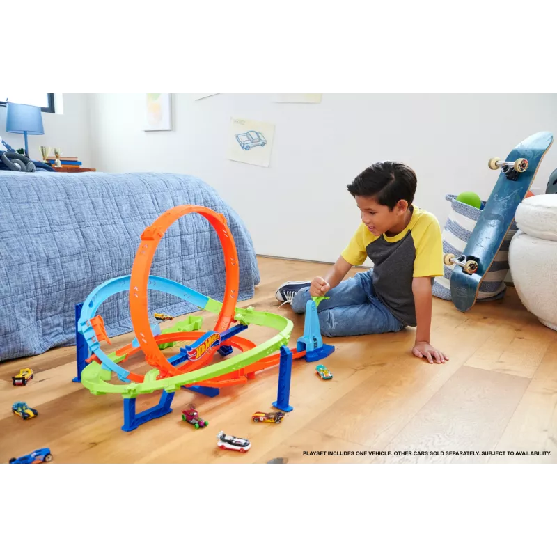 Hot Wheels Action Loop Cyclone Challenge Trasų Rinkinys su 1:64 Mastelio Automobiliuku, Lengvas Laikymas