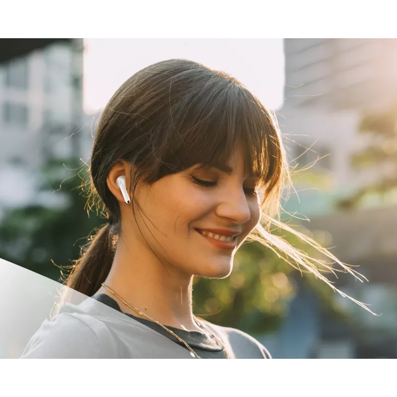Belaidės ausinės „Music Sound Breeze“ kapsulinio dizaino su spalvotu dėklu