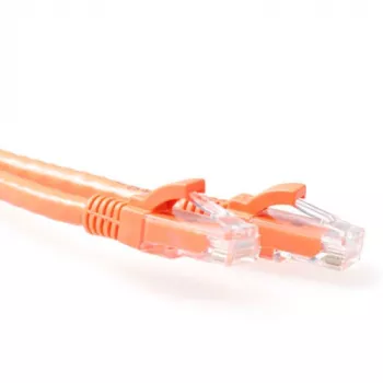 ACT Orange 7 metrų U/UTP CAT6 jungiamasis laidas su apsauga nuo užsikabinimo ir RJ45 jungtimis