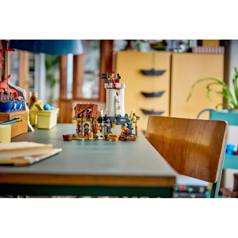 LEGO Creator 3-in-1 31387 Ikoniškas piratų laivas (1074 dalių)