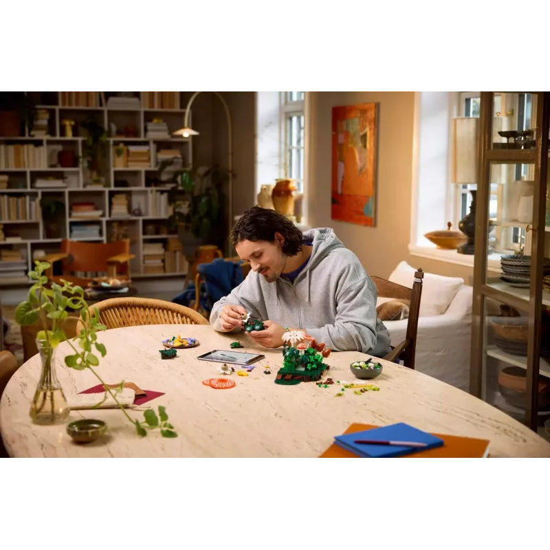 LEGO Botanicals 11505 Miško grybai (806 dalių)