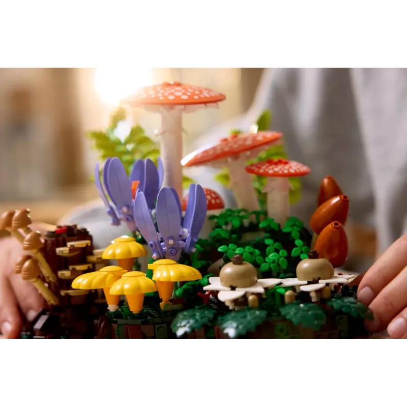 LEGO Botanicals 11505 Miško grybai (806 dalių)
