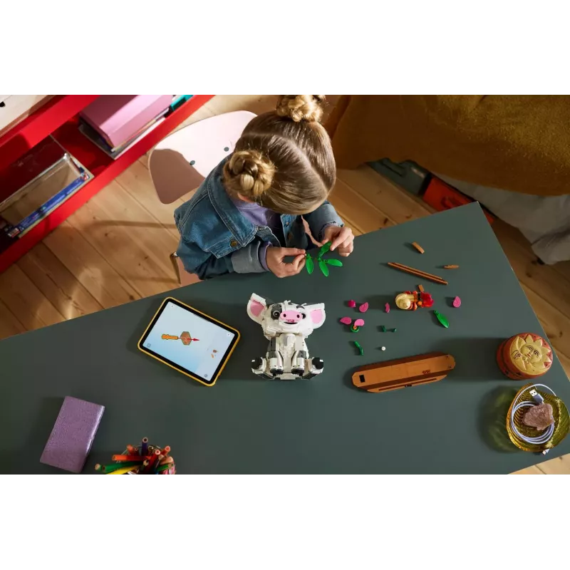 LEGO Disney 43292 Pua (Moana) statoma figūrėlė (885 dalių)