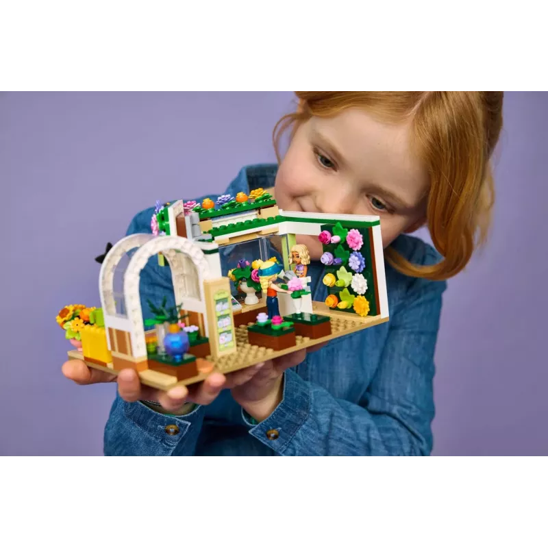 LEGO Friends 42693 Kūrybinė gėlių parduotuvė (377 dalių)