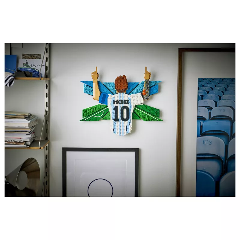 LEGO Editions 43018 Lionel Messi – Šventė (1427 dalių)