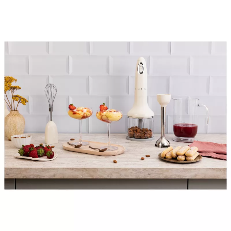 SMEG HBF03CREU Panardintinis trintuvas 700W Cream