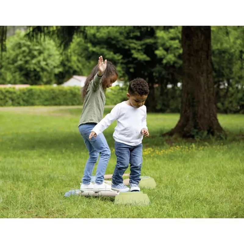Smoby Life Balance Beam Set vaikams - 10 dalių modulinis pusiausvyros takas su laipteliais, vidaus / lauko naudojimui, nuo 2 metų