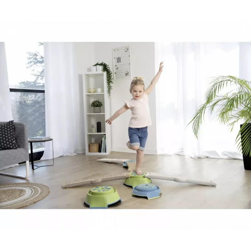 Smoby Life Balance Beam Set vaikams - 10 dalių modulinis pusiausvyros takas su laipteliais, vidaus / lauko naudojimui, nuo 2 metų