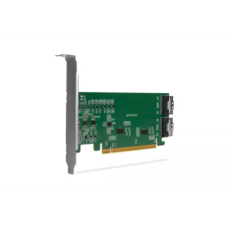 ICY DOCK EXLink MB308A PCIe 4.0 x16 NVMe Adapter Card su 2 x SlimSAS 8i (SFF-8654) jungtimis ir Redriver