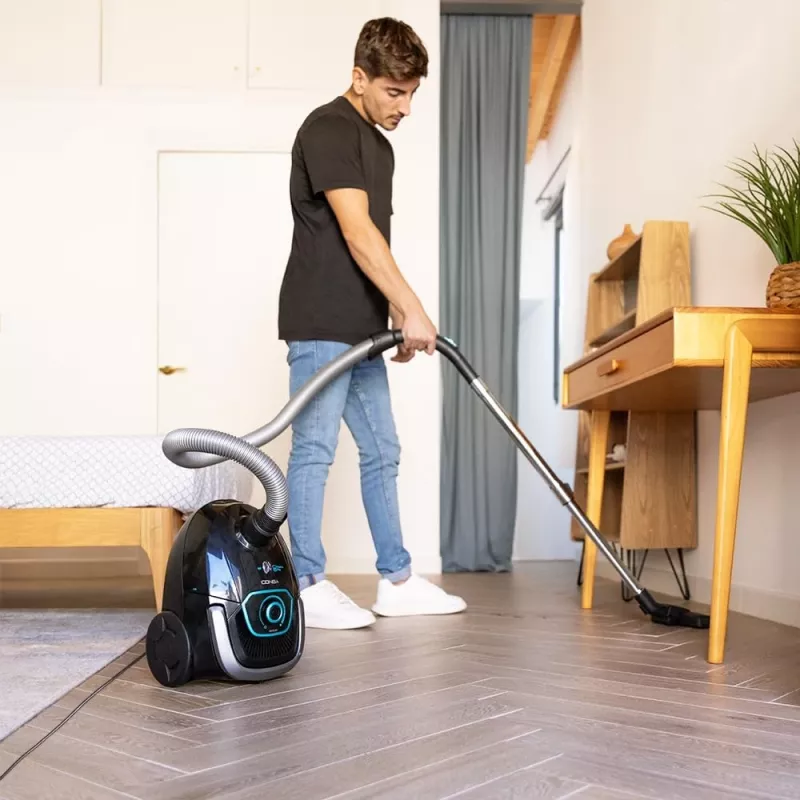 Cecotec Conga Powerbag 2500 Plus dulkių siurblys su maišeliu, 850 W, 2,5 L talpa, juodas