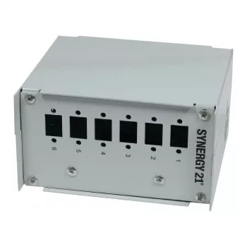 Synergy21 Šviesolaidinis skirstomasis skydelis DIN bėgiui, 6x LC-Duplex/SC-Simplex adapteriams, be movų, šviesiai pilkas (RAL 7035)