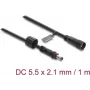 Delock DC ilginimo laidas 5.5 x 2.1 mm kištukas į lizdą su srieginiu fiksatoriumi M12 x 1.75 mm, vandeniui atsparus, 18 AWG, 1 m, juodas
