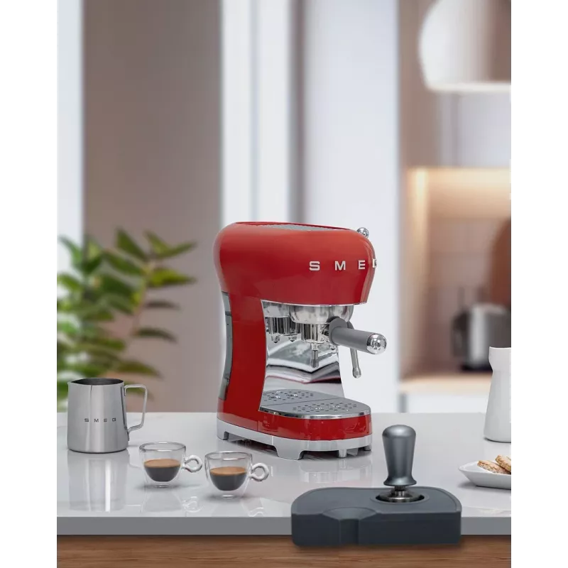 Smeg ECF02RDEU 50's Style Manual Espresso Machine 1.1 L Raudona