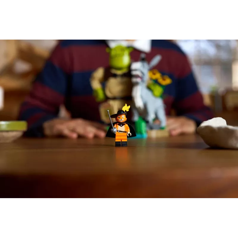 LEGO ICONS 72423 Šrekas, Asiliukas ir Mūzika su Batais