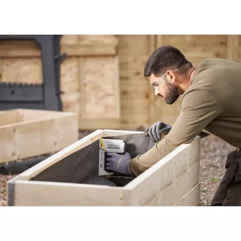 Stanley FMHT70443-0 FatMax Light Duty Staple Gun – juoda, sidabrinė, geltona