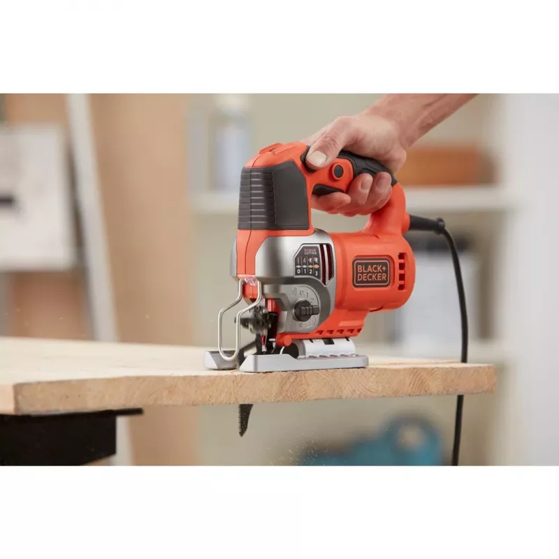 Black & Decker BES610-QS Power Jigsaw 600W su švytuokliniu veikimu