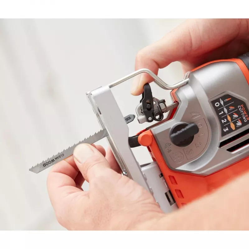 Black & Decker BES610-QS Power Jigsaw 600W su švytuokliniu veikimu