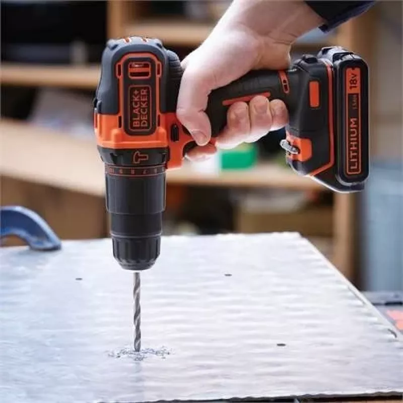 Black & Decker BDCHD18-QW 18V belaidis plaktukinis gręžtuvas, 1400 aps./min., juodai oranžinis