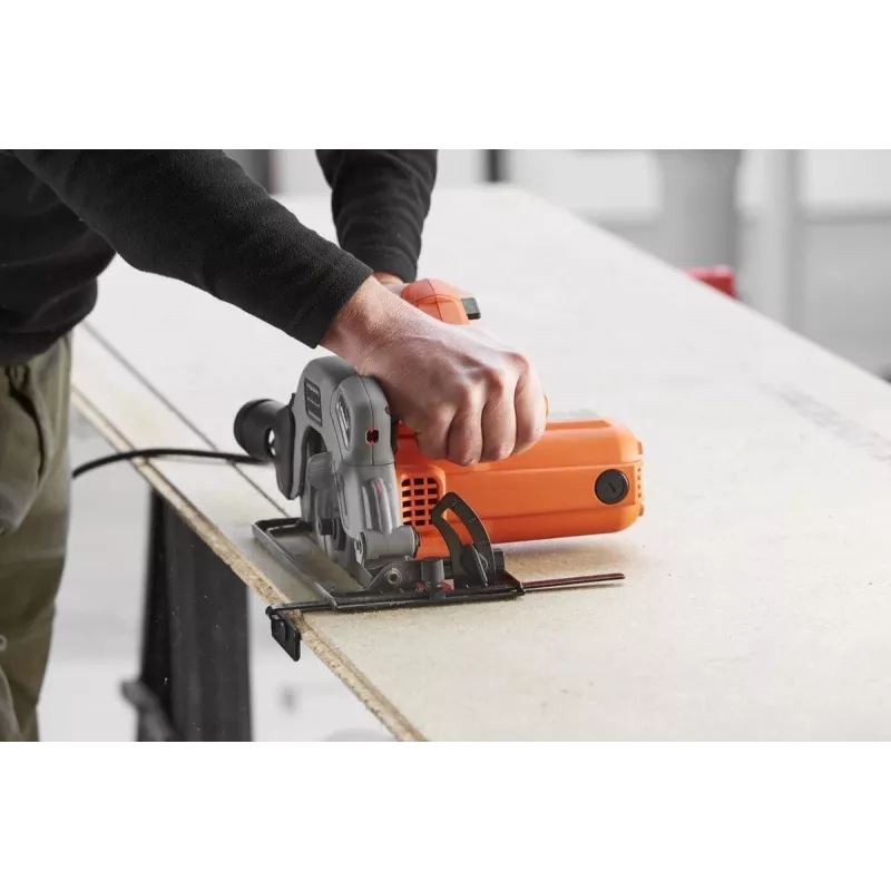 Black & Decker CS1250L-QS 1250W 190mm Diskinis Pjūklas su Lazeriniu Vedikliu