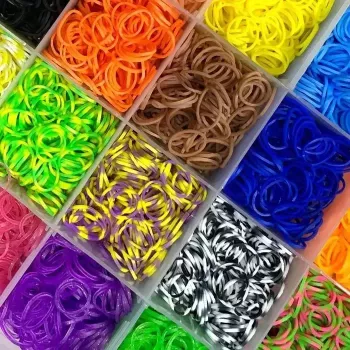 Kiddyz 4400 vnt. Apyrankių gaminimo rinkinys su gumytėmis, kabliukais, segtukais ir pakabukais bei organizuota dėžute, įvairiaspalvis