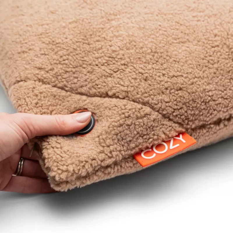 Bodi-Tek BT-CSHT2-W-LC-PB10 COZY Una šildoma komforto pagalvėlė 45 x 45 cm, šviesaus šokolado spalvos