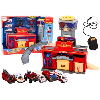 LEAN TOYS Bazinė gaisrinė, ligoninė, komandų centras su transporto priemonėmis 6 vnt.