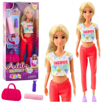 LEAN TOYS Anlily Jogos Lėlė su Jogos Kilimėliu, Vandens Buteliu, Sporto Krepšiu, Judančiomis Galūnėmis, 29 cm, Šviesiais Plaukais, Mėlynomis Akimis, Sportine Apranga, Vaikams nuo 3 Metų