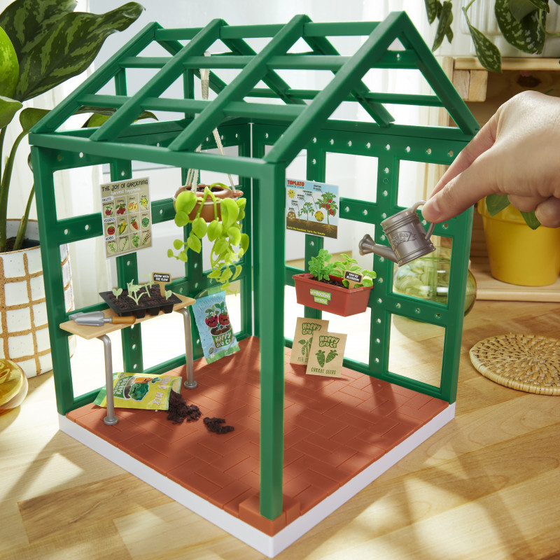 MGA's Miniverse - Spaces Starter Pack Greenhouse