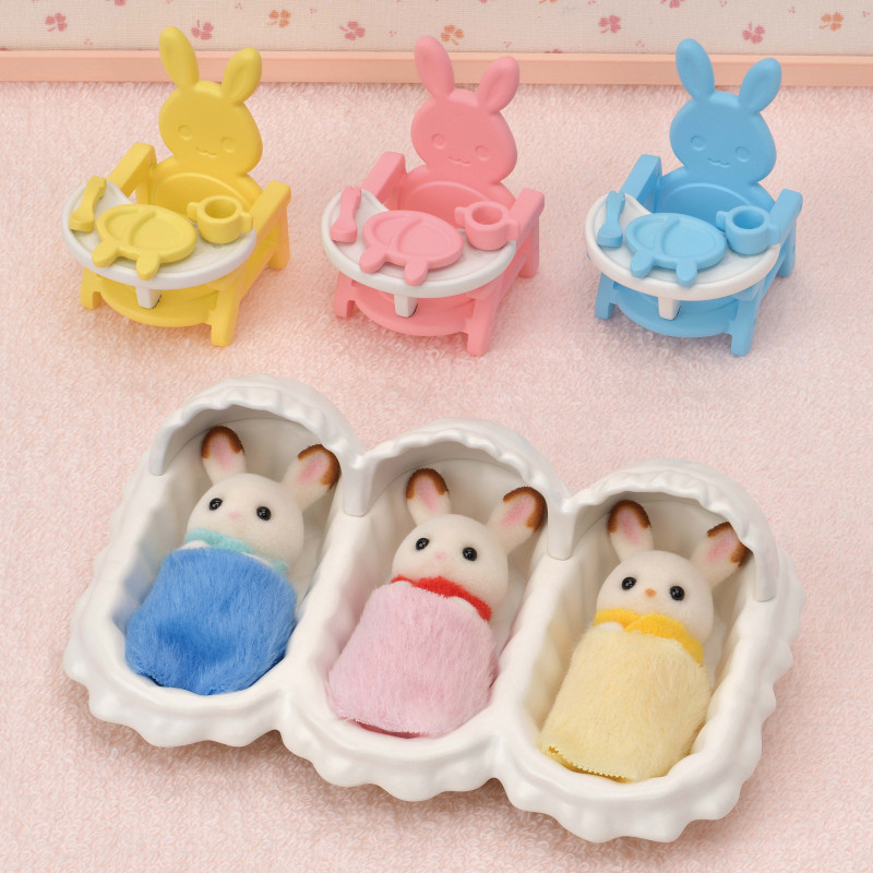Sylvanian Families Triplets Starter Set – kūdikio priežiūros aksesuarų rinkinys