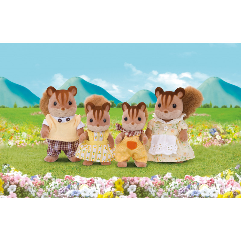 Epoch Sylvanian Families Riešutinės voveraitės šeimos figūrėlių rinkinys