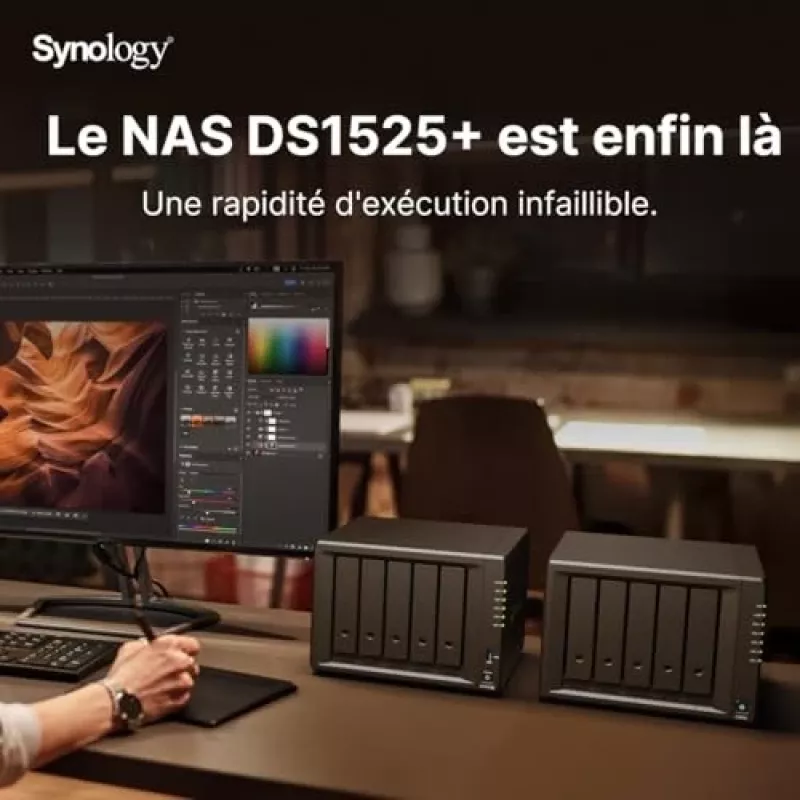 Synology DiskStation DS1525+ NAS/saugyklos serveris Ryzen Embedded V1500B 8 GB DDR4 0 TB Juodas