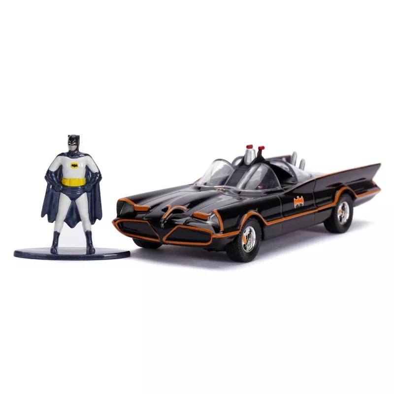 Jada Batman Batmobile 1:32 metalinė mašina su herojaus figūrėle, atsitiktinis modelis