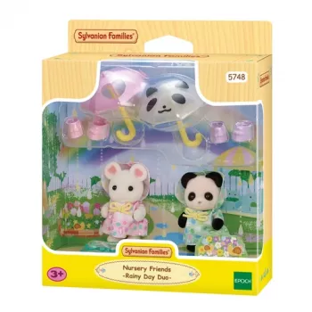 Sylvanian Families Nursery Friends Rainy Weather Set - 3 kūdikių figūrėlės su lietaus drabužiais