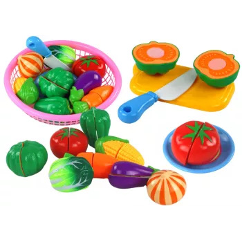 LEAN TOYS Velcro daržovės krepšelyje – 8 dalių žaidimų maisto rinkinys su lėkšte ir peiliuku