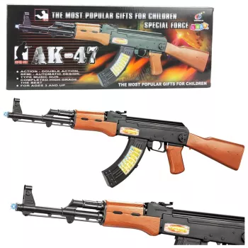 LEAN TOYS AK-47 žaislinis šautuvas su šviesomis ir garsais, 68,5 cm