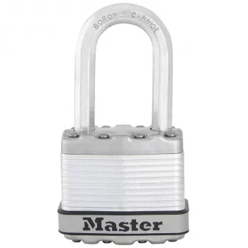Master Laminated Padlock M1EURDLFCC su korozijos apsauga, boro karbido kilpa, 8 mm skersmens, 48 mm korpuso plotis, skirtingi raktai, 2 raktai, atsparus orams, saugumo įvertinimas 8/10