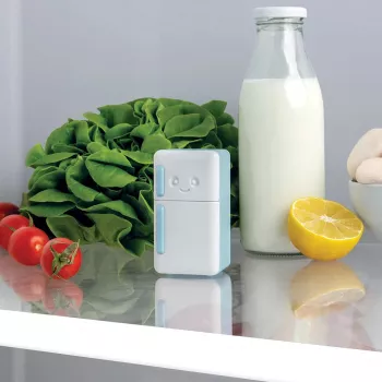 OTOTO Cool Guy Fridge Deodorizer Odor Absorber