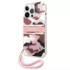 Guess Camo Strap Collection Hard Case, skirta Apple iPhone 13 Pro / iPhone 13, Rožinė