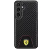 Ferrari FEHCS24MN3PUK Kietas Dėklas Samsung Galaxy S24+ (SM-S926) - Anglies Pluošto Raštas, Susiūtas Dugnas - Juoda
