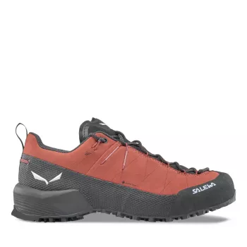 Salewa Wildfire Leather 2 GTX Women's Approach Shoes - Etruscan Red/Black, Size 39