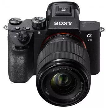 Sony Alpha ILCE-7 Mark III + Sony SEL 28-70mm f/3.5-5.6 OSS II veidrodinis fotoaparato rinkinys