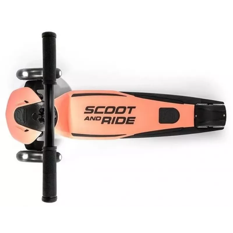 Scoot & Ride Highwaykick 5 LED Peach 3 ratų paspirtukas