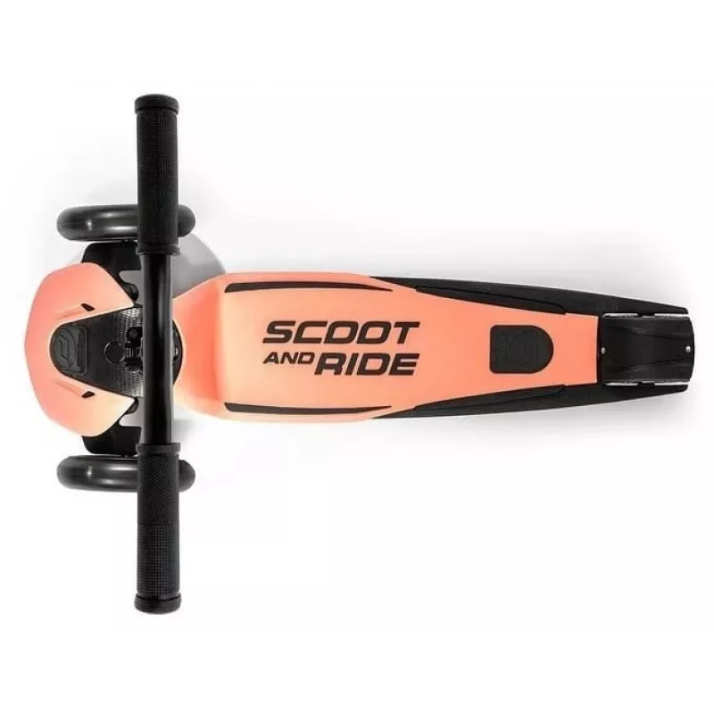 Scoot & Ride Highwaykick 5 LED Peach 3 ratų paspirtukas