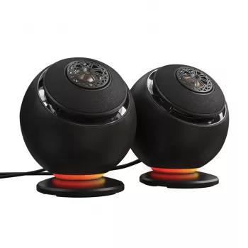 Creative Pebble Nova 2.0 USB-C garsiakalbių sistema 9W RMS juoda