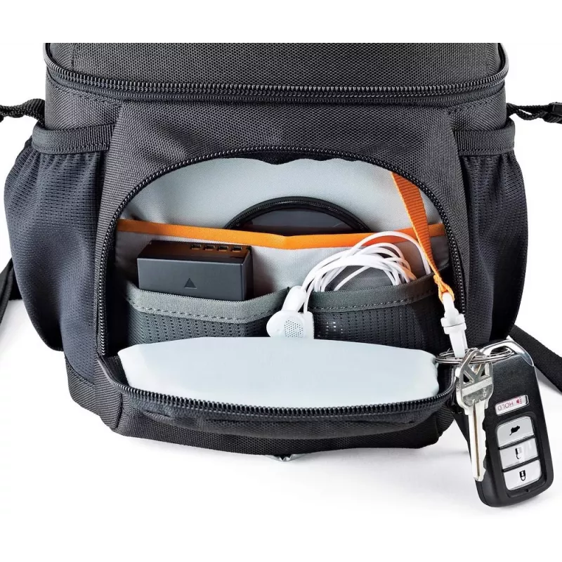 Lowepro Nova 140 AW II Fotoantgalvis Juodas