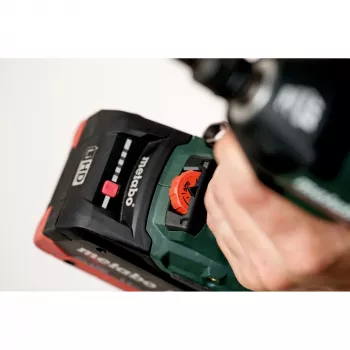 METABO SSW 18 LTX 550 BL Belaidis smūginis veržliasukis 18V (Žalia/Juoda, 2x LiHD 4.0Ah, Metabox dėžutėje)
