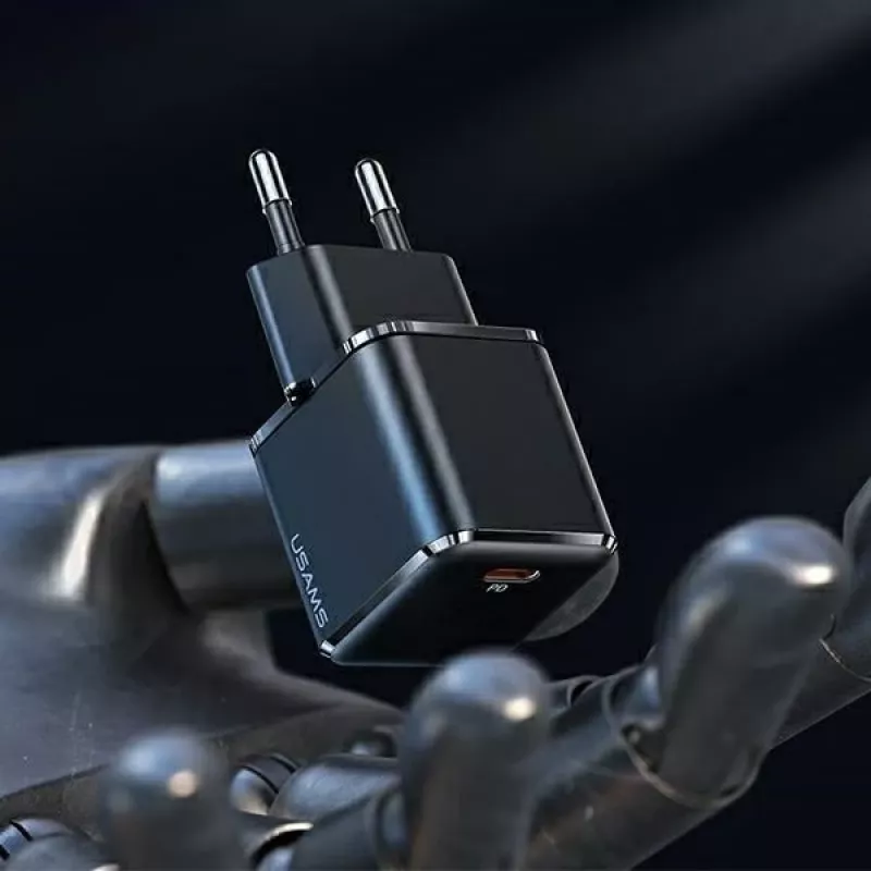 USAMS T45 30W PD3.0 USB-C Greitas Įkroviklis su U63 USB-C į Lightning Laidu, Juodas, UXTZH01
