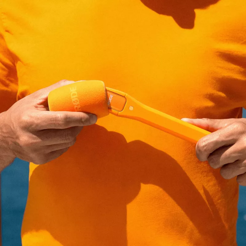 RODE Interview Micro (Orange) – rankinis adapteris belaidžiams GO siųstuvams