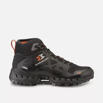 Moterų žygiavimo batai Garmont Black/Red
